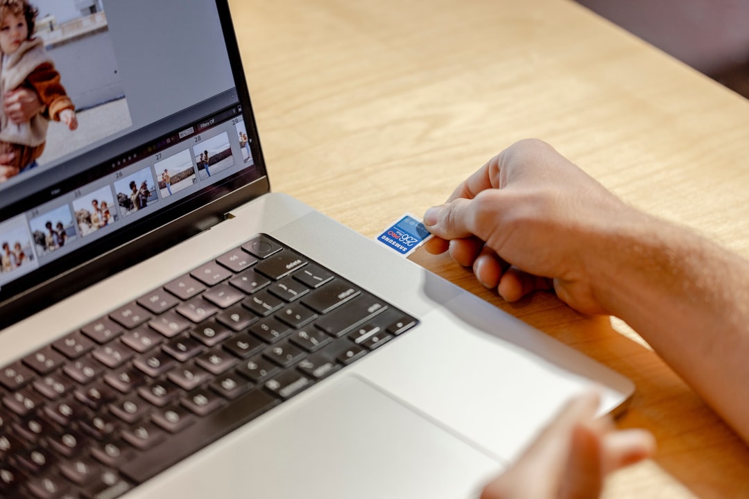 Shopee Dispara: Black Friday 2025 Redefine o E-commerce Brasileiro