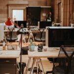 Spec-Driven: A Linha Tênue entre Estrutura e Inovação Ágil no Brasil