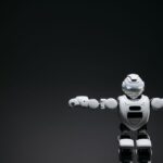 Esta análise destaca a importância de acompanhar as tendências emergentes e adaptar-se às mudanças do mercado.